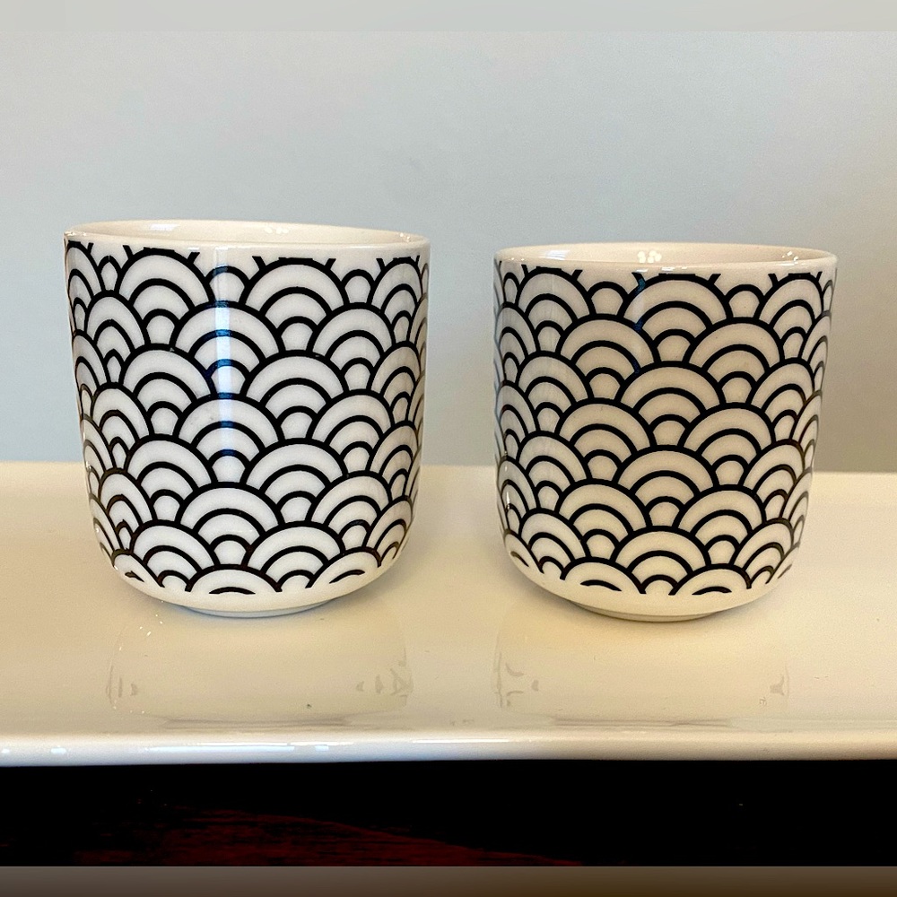 2 Espresso Cups, Japanese Nippon Waves, Black Color